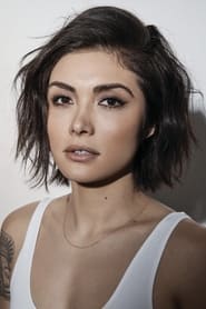 Daniella Pineda